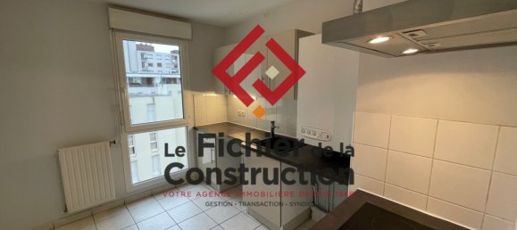 3 bedrooms Apartment in Grenoble, France No. 243663 14