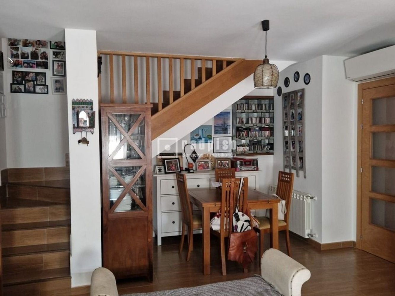 3 غرف نوم منزل ذو طابقين في Madrid, Spain رقم 255486