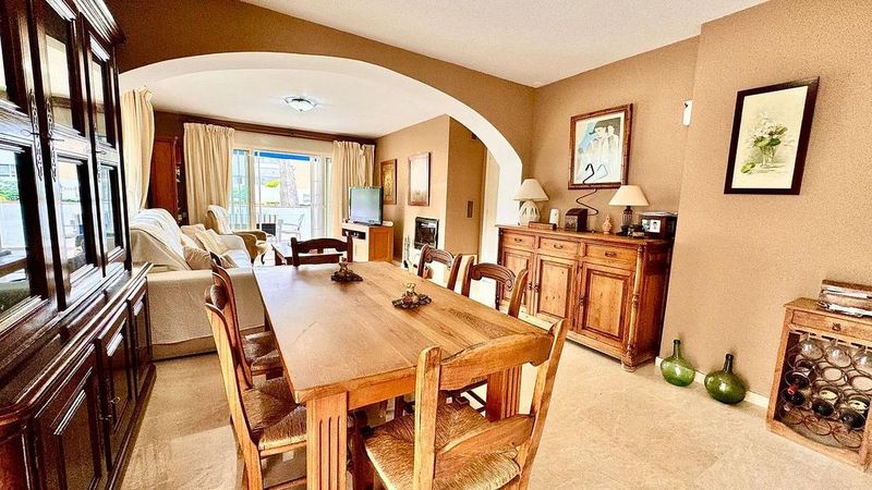 Квартира с 3 спальнями в Марбелья, Испания № 235074