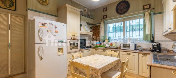 4 غرف نوم شقة في Rome, Italy رقم 161118 29