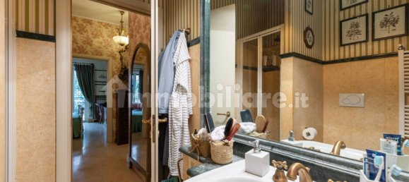 4 غرف نوم شقة في Rome, Italy رقم 161118 28