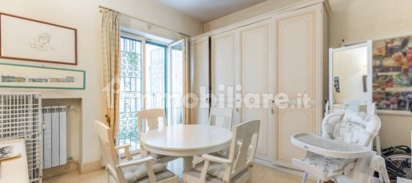 4 غرف نوم شقة في Rome, Italy رقم 161118 14