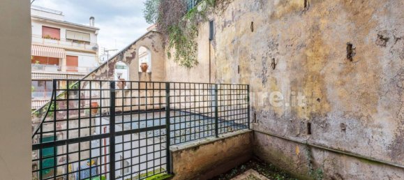 4 غرف نوم شقة في Rome, Italy رقم 161118 16