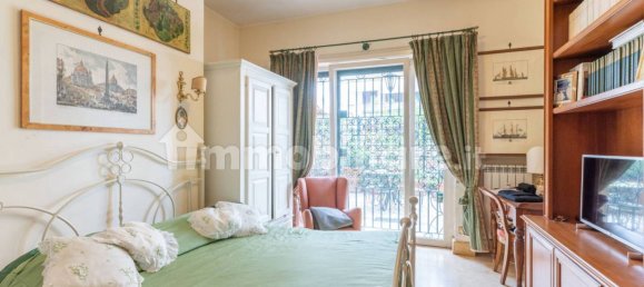 4 غرف نوم شقة في Rome, Italy رقم 161118 21