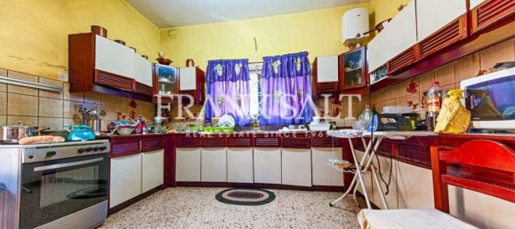 4 غرف نوم فيلا في Lija, Malta رقم 2595 8