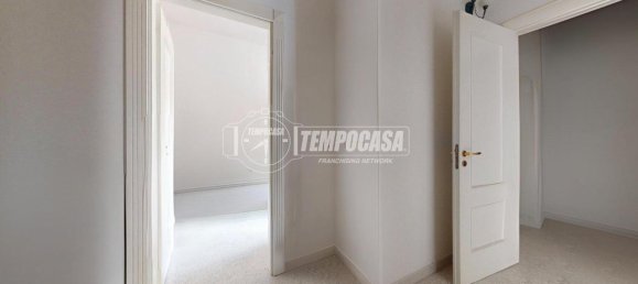 5 rooms Apartment in Acquaviva delle Fonti, Italy No. 73878 14