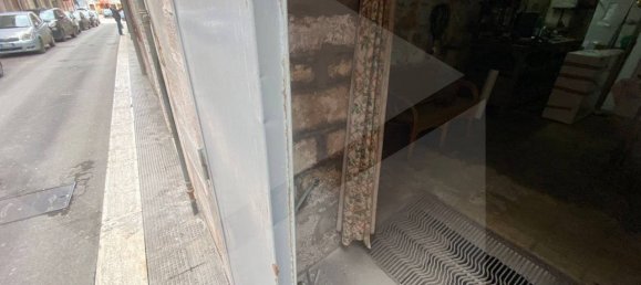 Склад с 1 комнатой в Барлетта, Италия № 18866 2