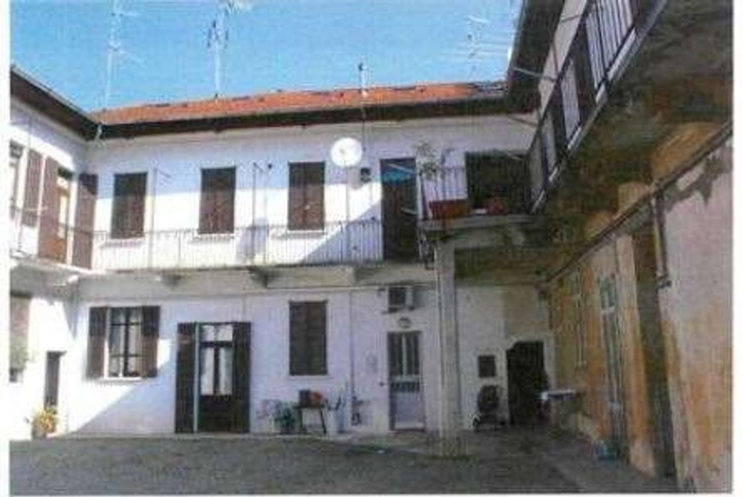 2 rooms Apartment in Busto Arsizio, Italy No. 273710