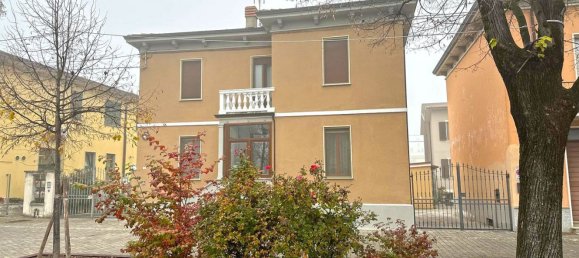 9 Schlafzimmer Haus in San Giorgio Piacentino, Italy, Nr. 325271 2