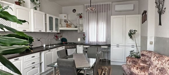 9 Schlafzimmer Haus in San Giorgio Piacentino, Italy, Nr. 325271 9