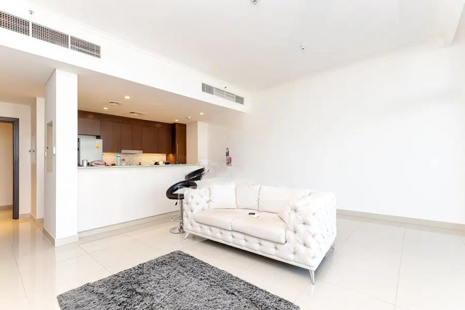 2 bedrooms Apartment in Dubai, UAE No. 21030