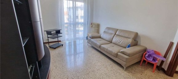 Apartamento de 3 divisões em Cesano Maderno, Italy N.º 273759 3