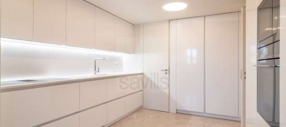 3 غرف نوم منزل ذو طابقين في Lisbon, Portugal رقم 111246 16