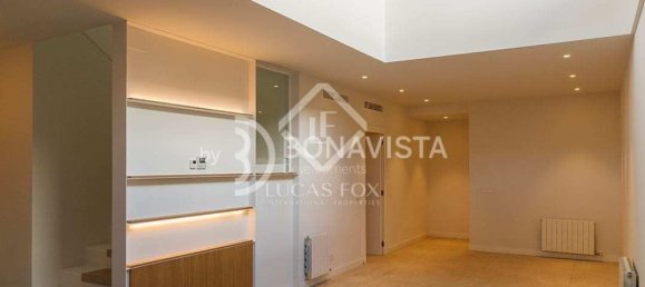 5 bedrooms House in Gava, Spain No. 25819 4