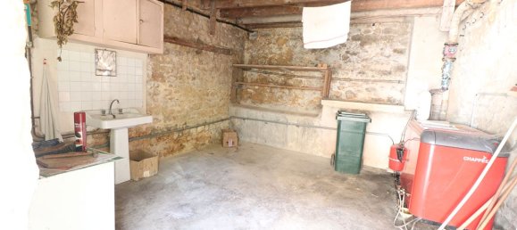 6 bedrooms House in Prouilly, France No. 69596 13