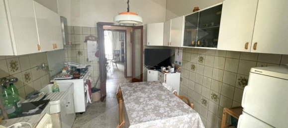 4 rooms Apartment in Molfetta, Italy No. 20471 14