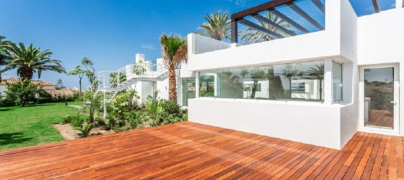 7 bedrooms Villa in Marbella, Spain No. 2461 19