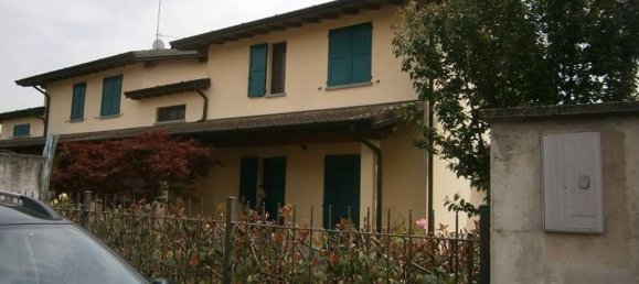 Villa T4 em Trigolo, Italy N.º 329775 2