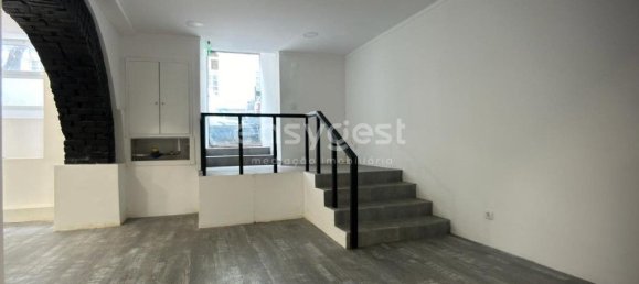 80m² Commercial property in Lisbon, Portugal No. 147235 7