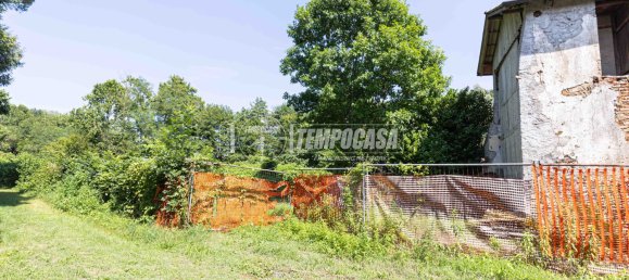 5-salle Maison à Rogeno, Italy No. 275051 2