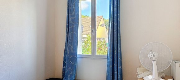 3 Schlafzimmer Haus in Aunay-sous-Crecy, France, Nr. 317218 10