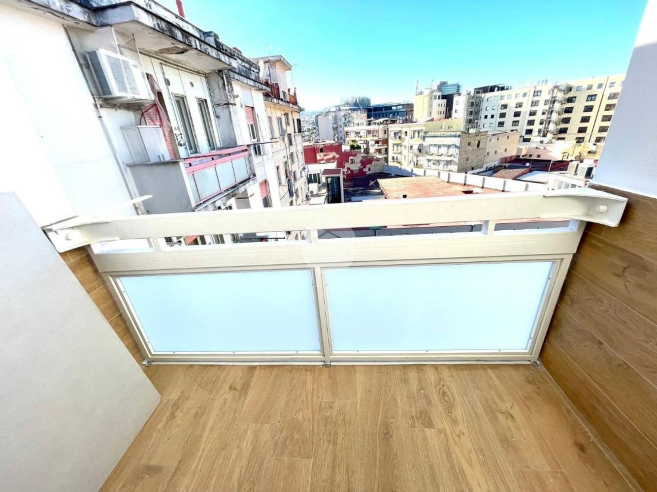 4 bedrooms Apartment in Naples, Italy No. 326323