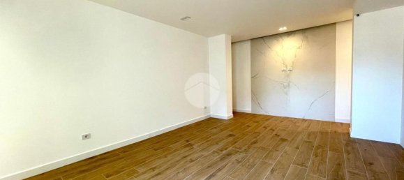 4 bedrooms Apartment in Naples, Italy No. 326323 9