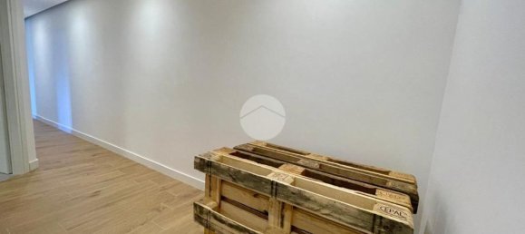 4 bedrooms Apartment in Naples, Italy No. 326323 4