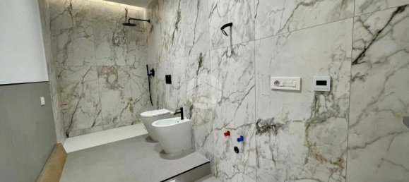 4 bedrooms Apartment in Naples, Italy No. 326323 5