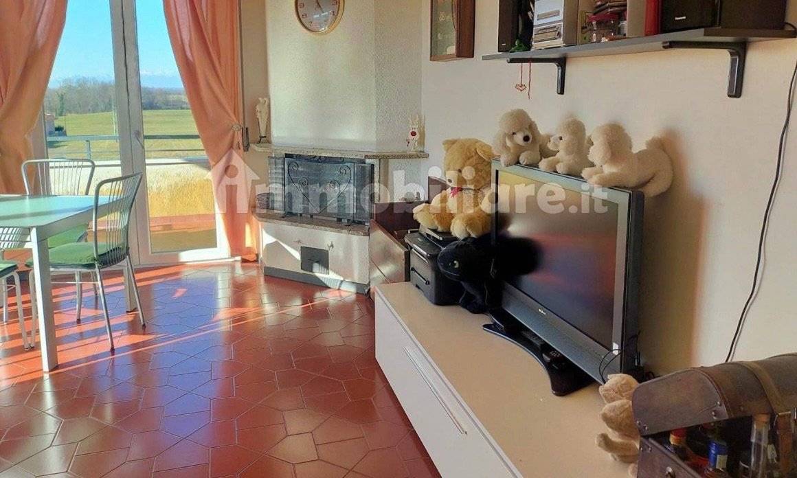 1 غرف نوم بانتهاوس في Bellinzago Novarese, Italy رقم 376203