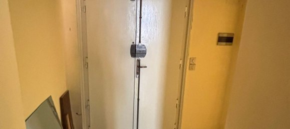 3-salle Appartement à Bergamo, Italy No. 303804 13