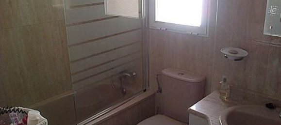 4 bedrooms Apartment in Valencia, Spain No. 143855 9