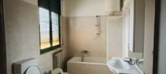 Gewerbliche Immobilie in Solbiate Arno, Italy 693m², Nr. 98225 23