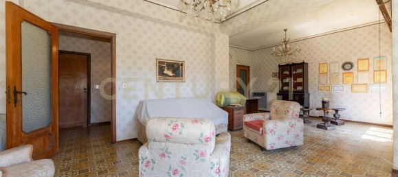 Apartamento de 6 dormitorios en Catania, Italy No. 326921 30
