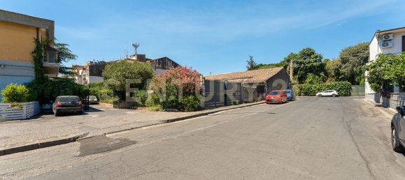 Apartamento de 6 dormitorios en Catania, Italy No. 326921 21