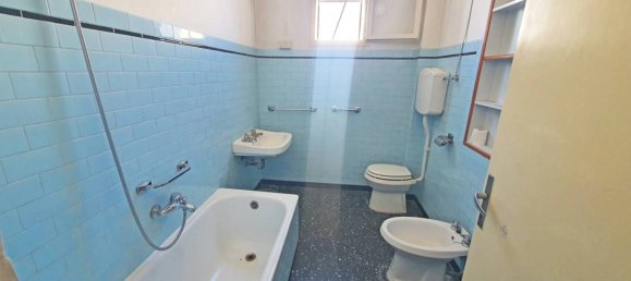 6 bedrooms House in Faenza, Italy No. 296290 4