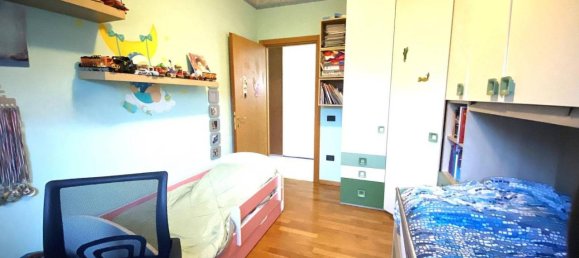 3-salle Appartement à San Giovanni in Persiceto, Italy No. 36893 3