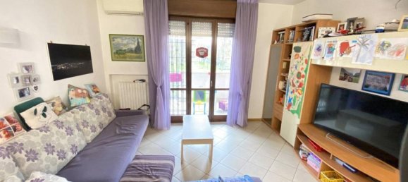 3-salle Appartement à San Giovanni in Persiceto, Italy No. 36893 16