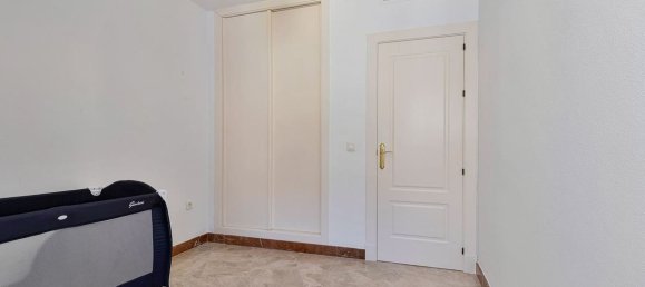 3 Schlafzimmer Penthouse in Marbella, Spain, Nr. 191110 5