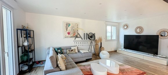 5 bedrooms House in Azay-sur-Cher, France No. 67705 3