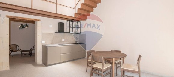 Дом с 4 спальнями в Сиракузы, Италия № 319865 5