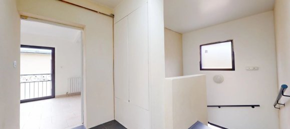 1 bedroom Apartment in Montfermeil, France No. 334186 8