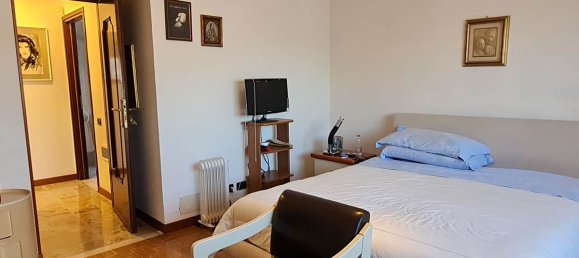 4غرفة فيلا في Albese con Cassano, Italy رقم 68094 53