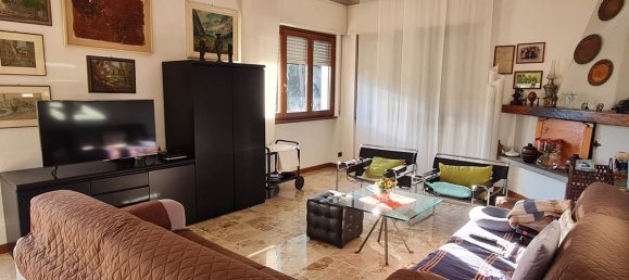 4غرفة فيلا في Albese con Cassano, Italy رقم 68094 43