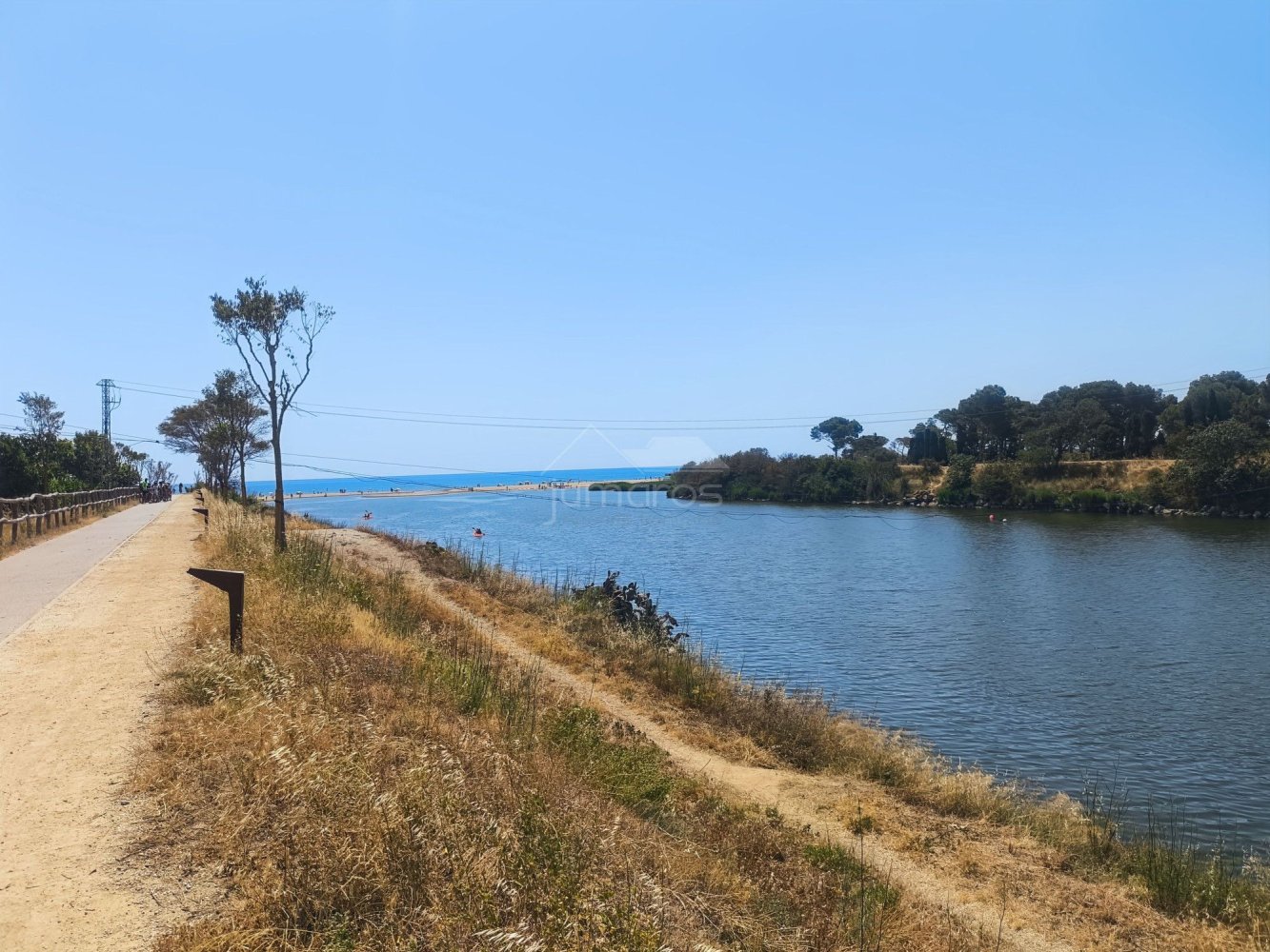 Квартира с 1 спальней в Эмпуриабрава, Испания № 216452