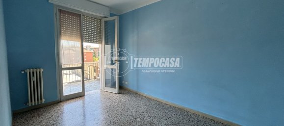 3-salle Appartement à Casale Monferrato, Italy No. 275013 11