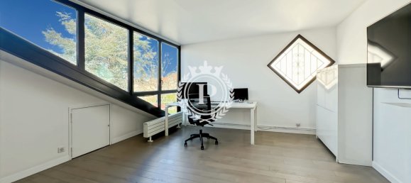 5 bedrooms House in Eaubonne, France No. 120753 9