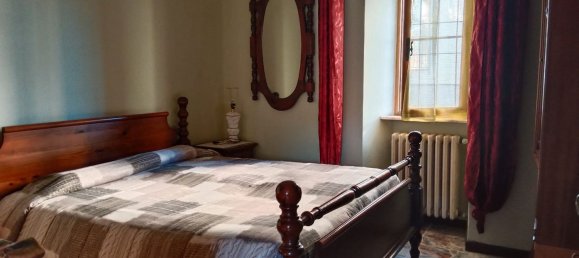 4 bedrooms House in Ziano Piacentino, Italy No. 313052 27