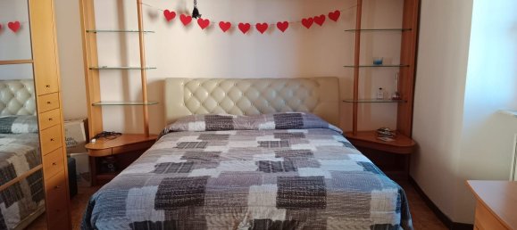 4 bedrooms House in Ziano Piacentino, Italy No. 313052 11