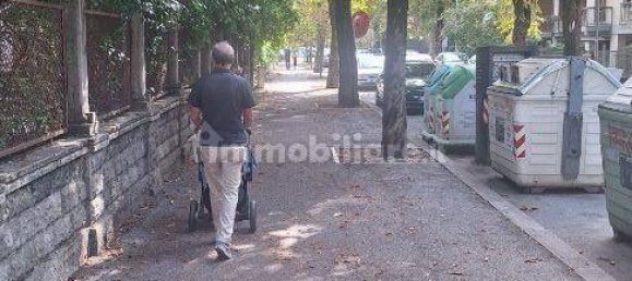 3 bedrooms Apartment in Verona, Italy No. 324531 2